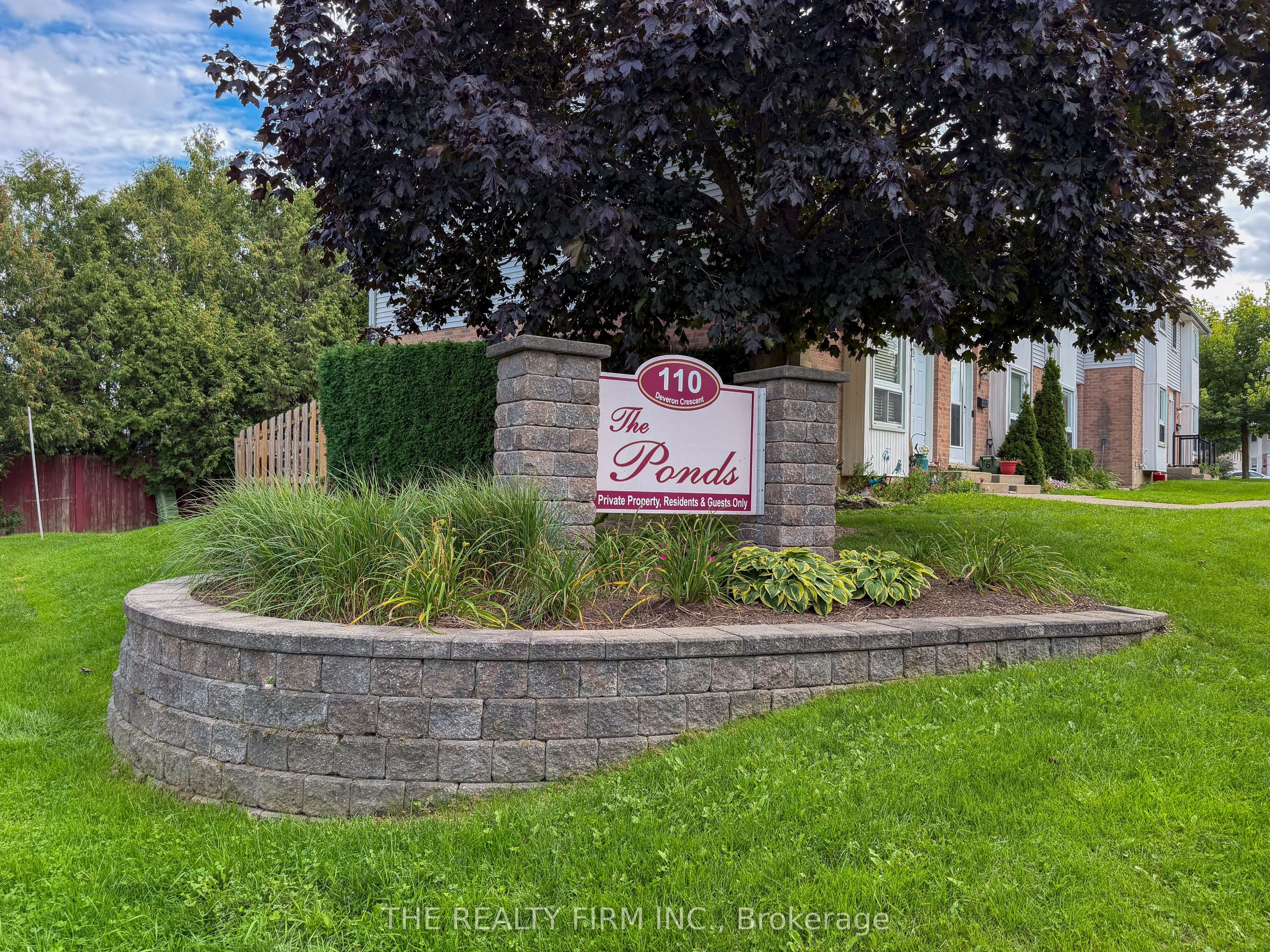 110 Deveron Crescent 32, London South, ON N5Z 4W7