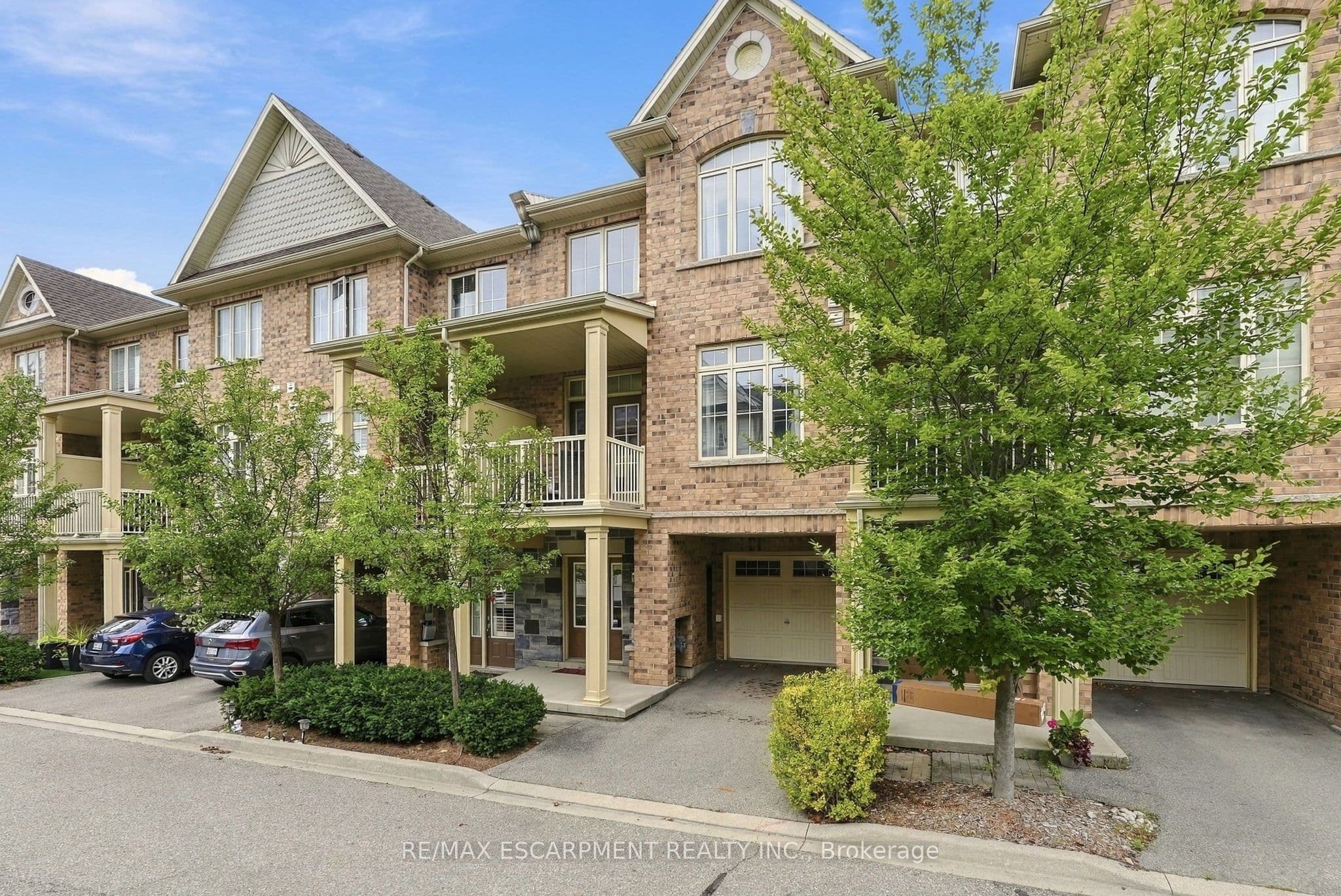 181 Plains Road W 49, Burlington, ON L7T 0B1