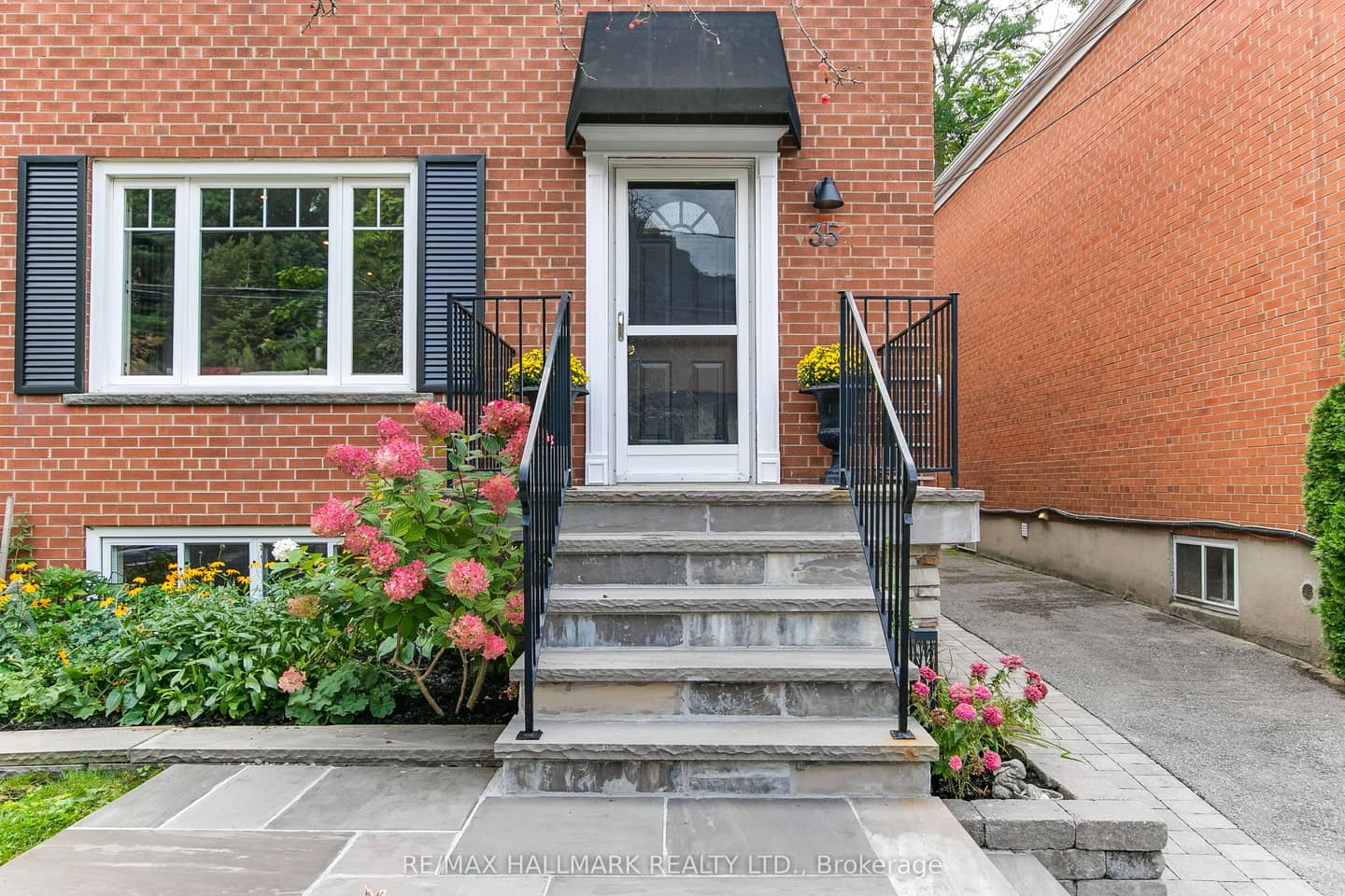 35 Love Crescent, Toronto, ON M4E 1V6