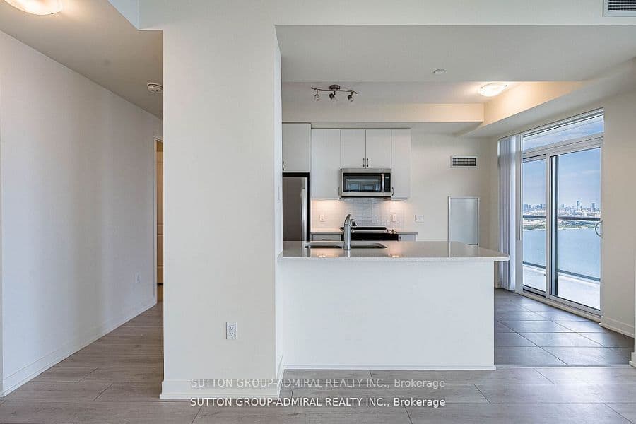 38 Annie Craig Drive 4305, Toronto, ON M8V 0A8