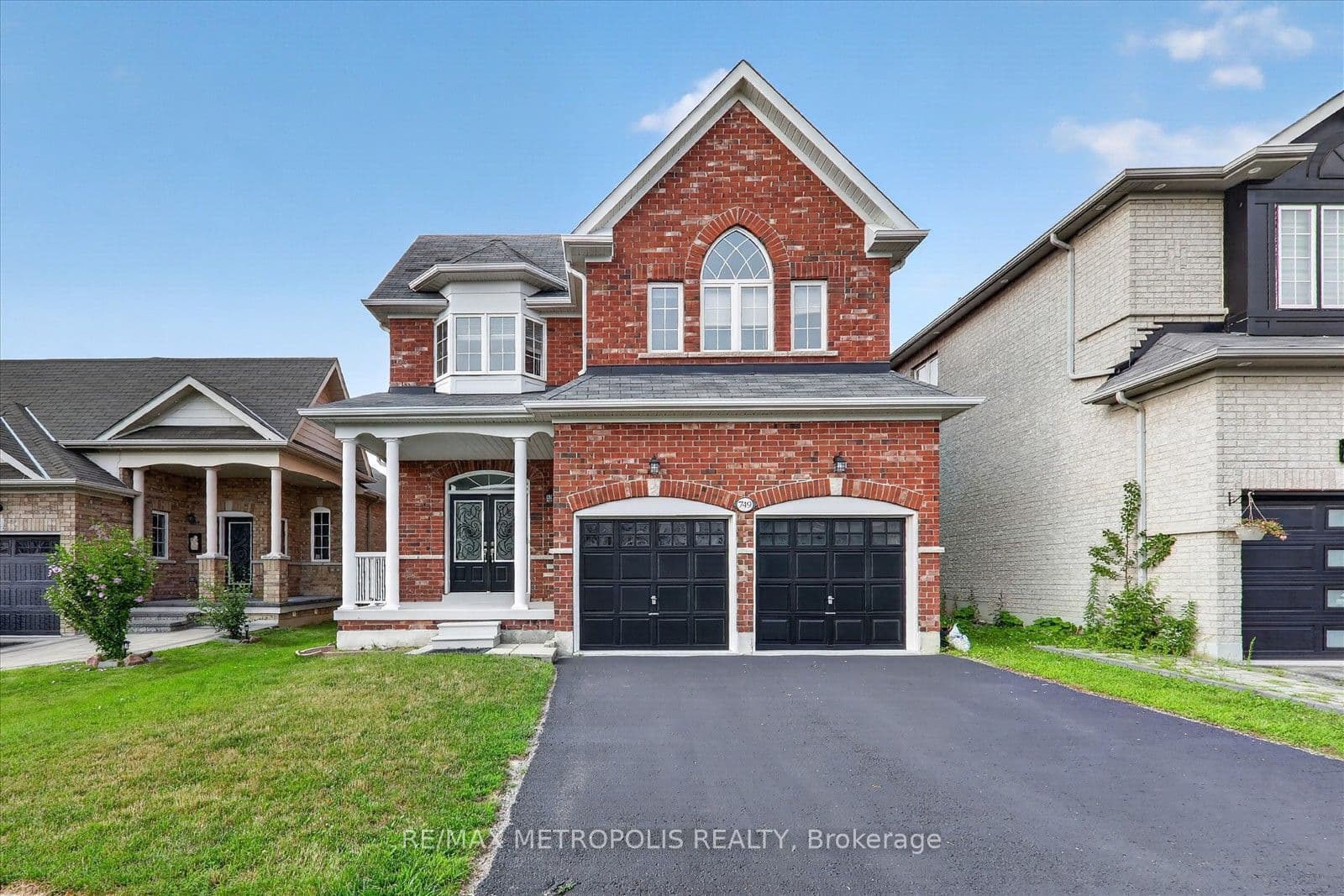 749 Black Cherry Drive, Oshawa, ON L1K 0P4