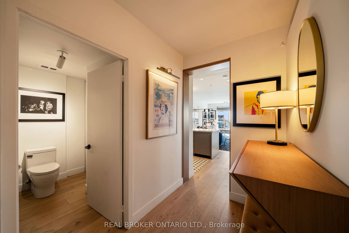 168 King Street E 1604, Toronto, ON M5A 4S4