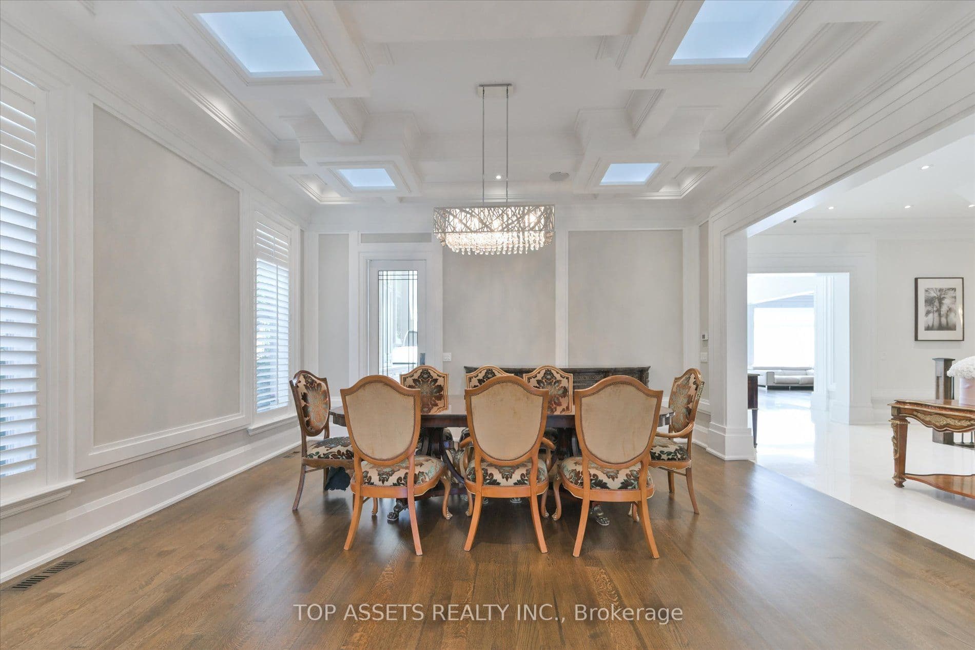 15 Westwood Lane, Richmond Hill, ON L4C 6X4