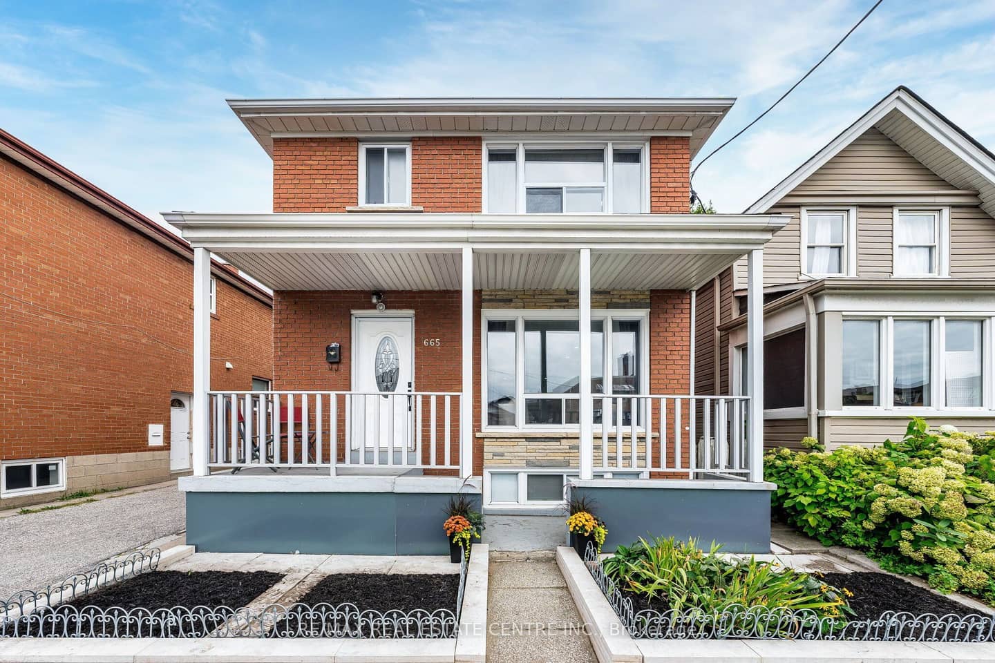 665 Jane Street, Toronto, ON M6N 4A6