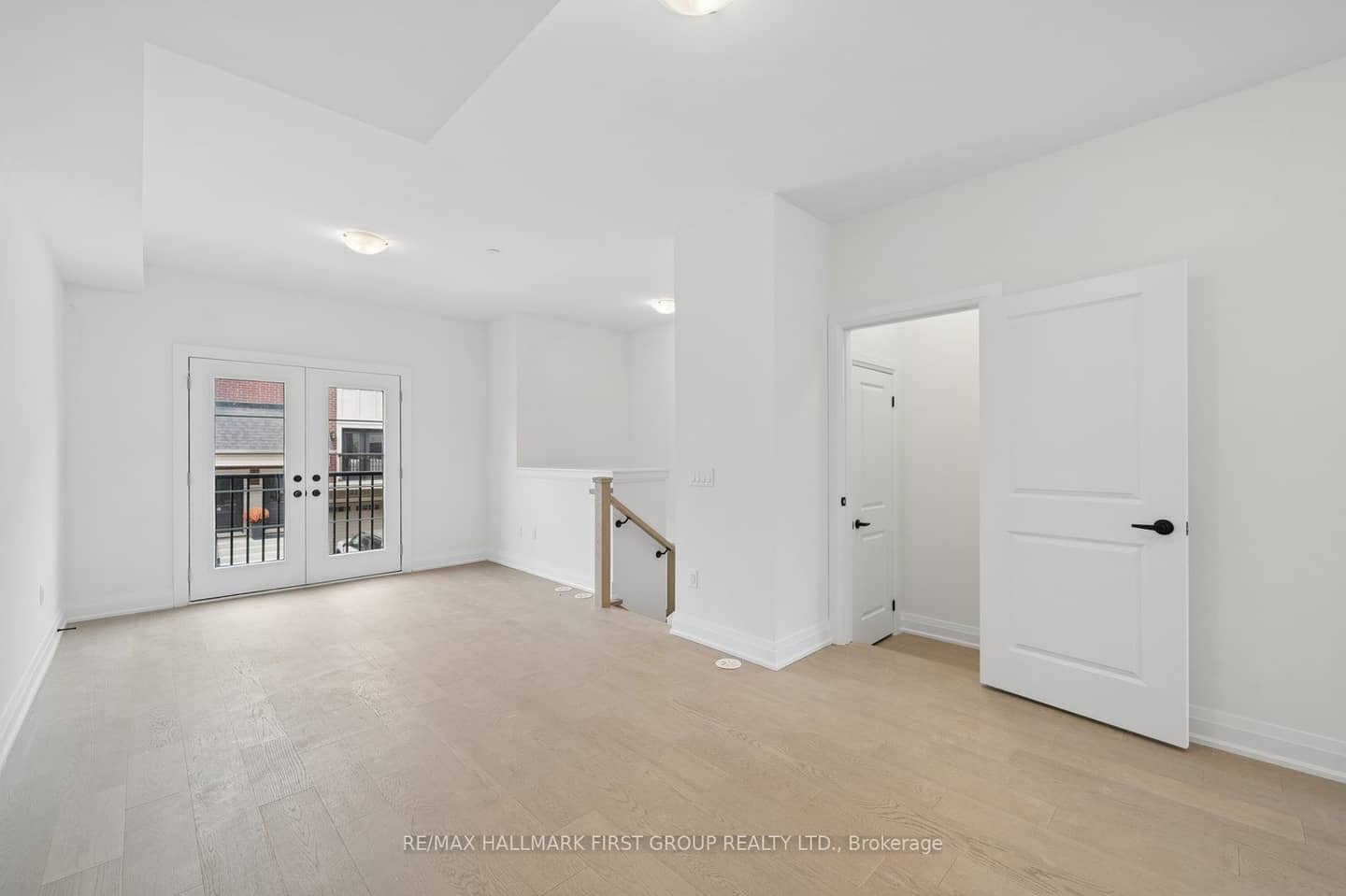 23 Marret Lane, Clarington, ON L1B 0X2