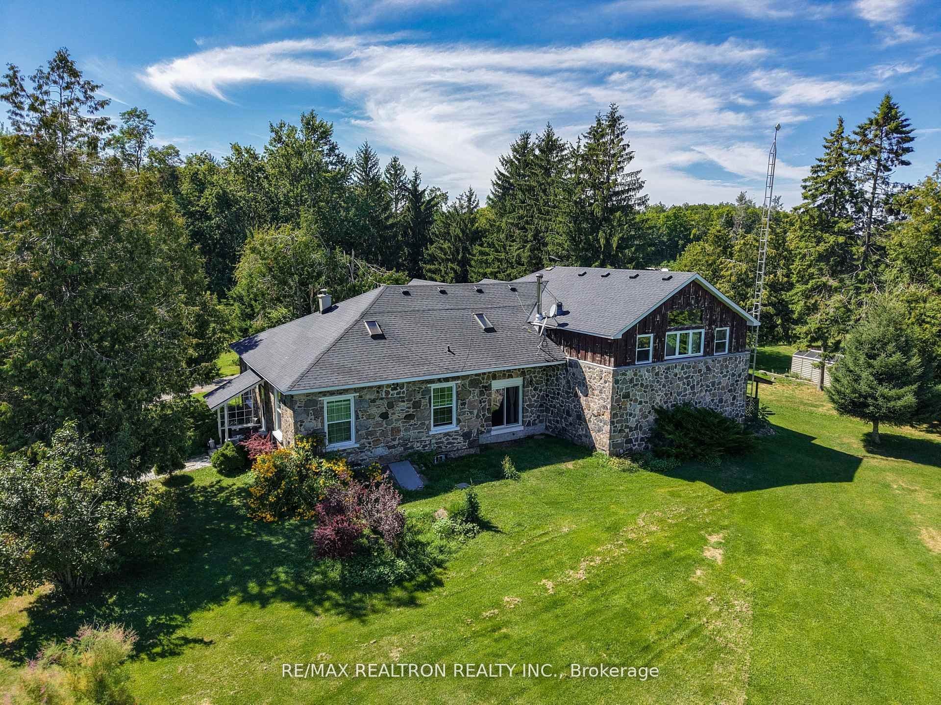 3930 Yonge Street, Bradford West Gwillimbury, ON L3Z 3X6