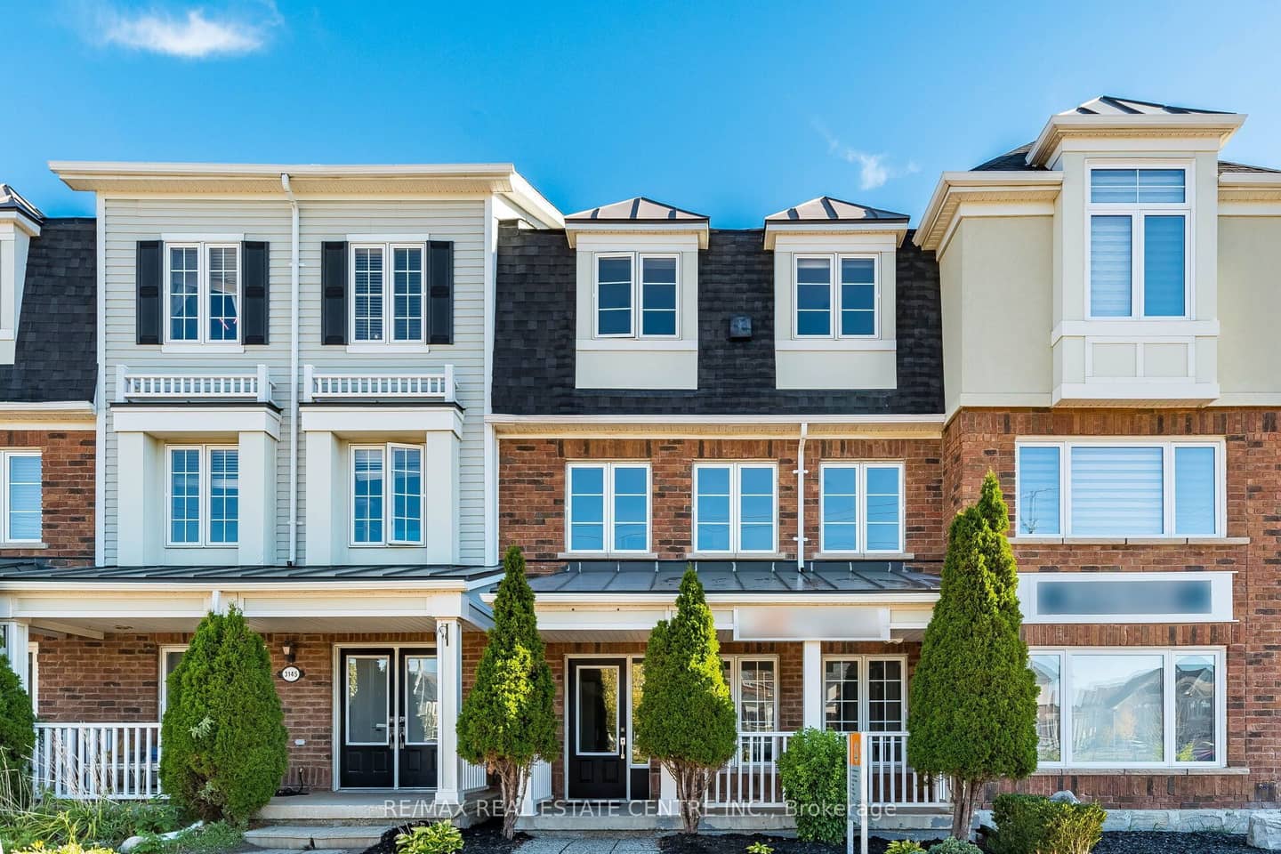 3141 Walkers Line, Burlington, ON L7M 0E1