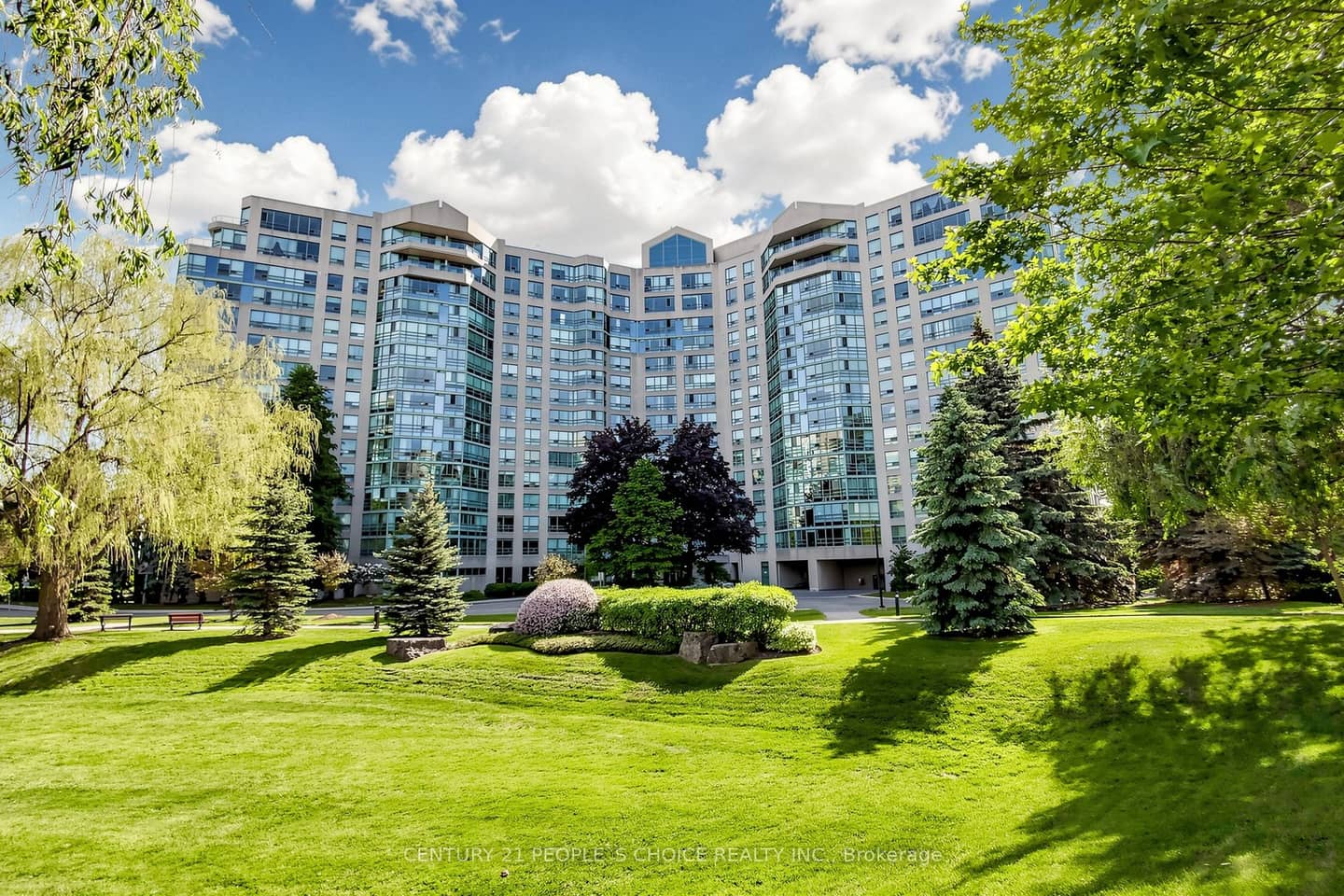 7805 Bayview Avenue 413, Markham, ON L3T 7N1