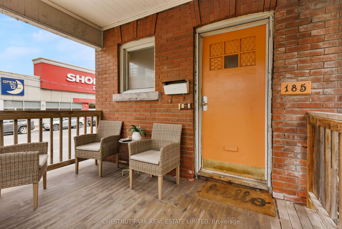 185 Walmer Road, Toronto, ON M5R 2X8