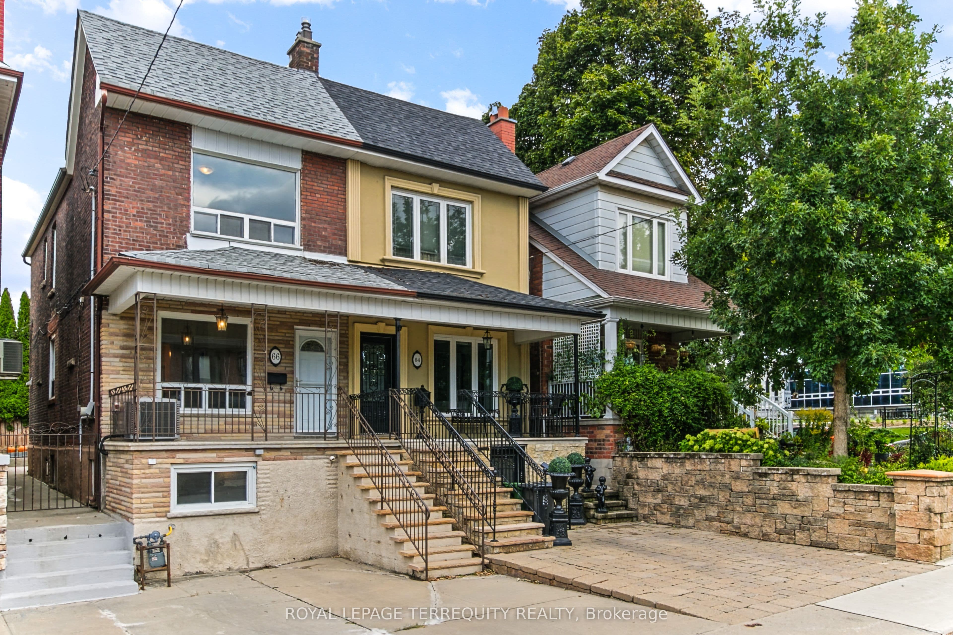 66 Auburn Avenue, Toronto, ON M6H 2L9