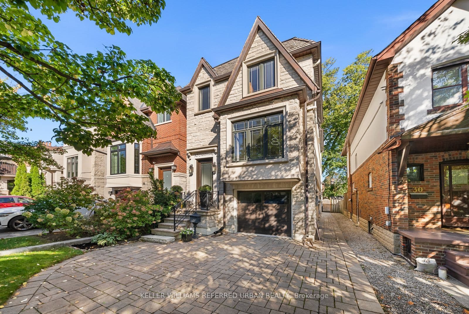 32 Cranbrooke Avenue, Toronto, ON M5M 1M4