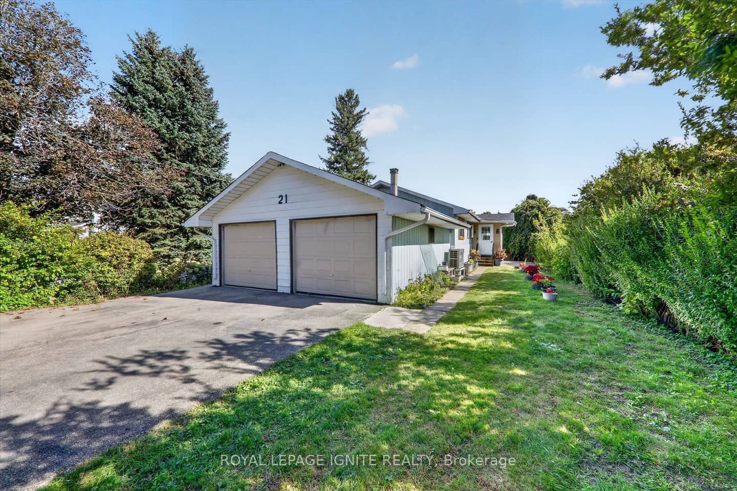 21 Durham Street, Clarington, ON L1C 1H8