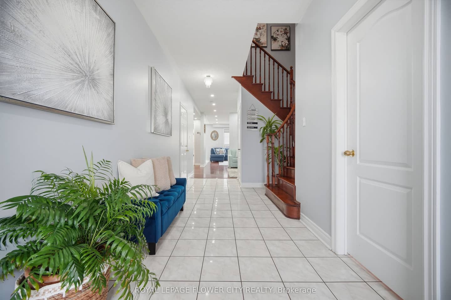 39 Hadfield Circle, Brampton, ON L6R 0N6