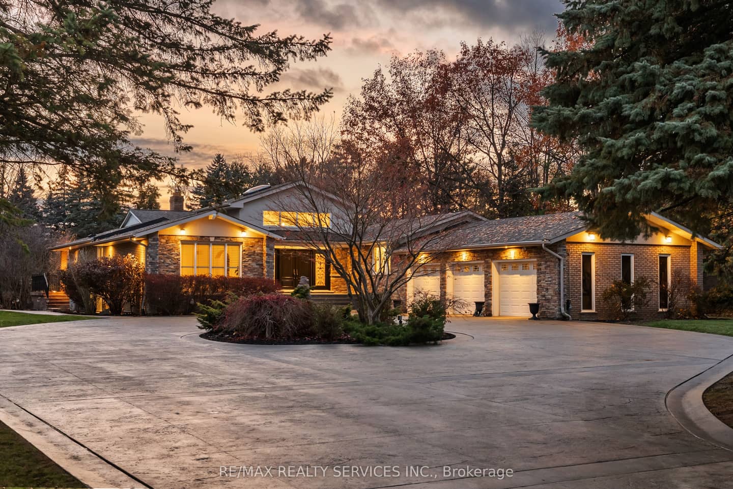 546 Conservation Drive, Brampton, ON L6Z 0B8