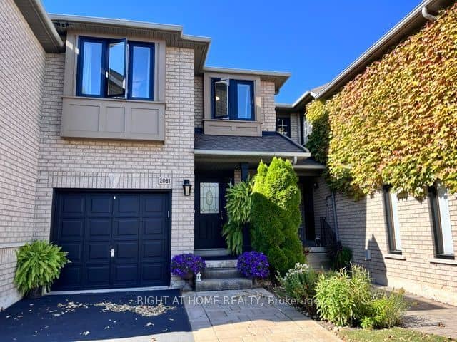 2081 Golden Orchard Trail Trail, Oakville, ON L6M 3W8