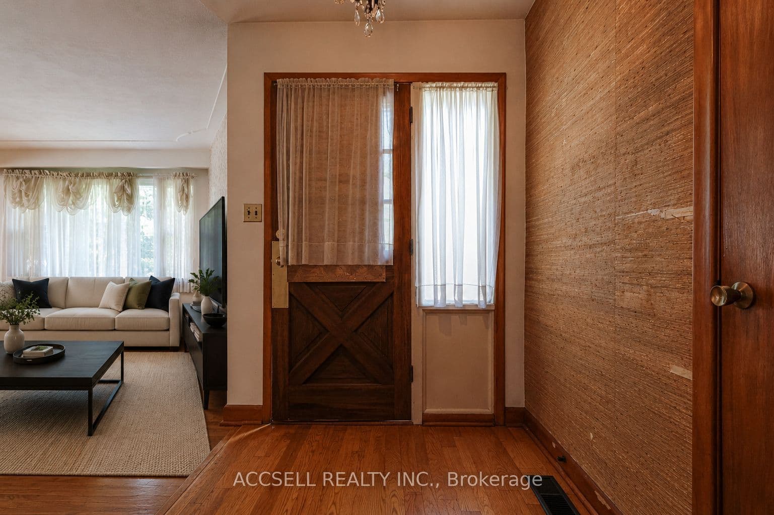 1358 Sedgewick Crescent, Oakville, ON L6L 1X8