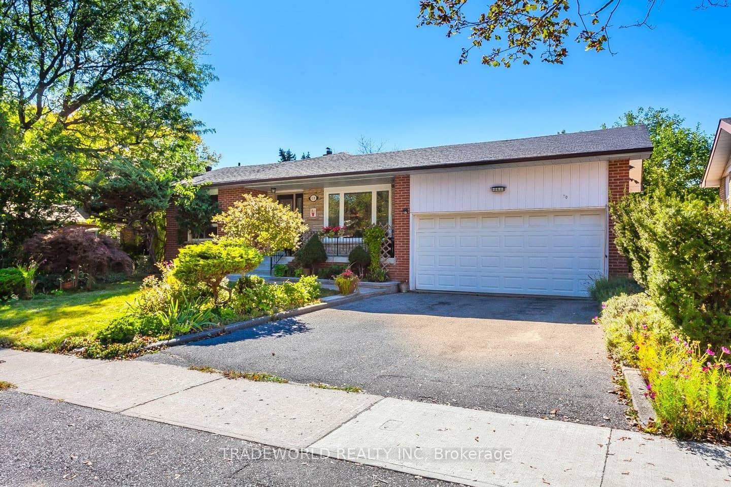 70 Fulbert Crescent, Toronto, ON M1S 1C6