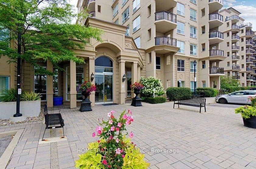 2 Maison Parc Court 115, Vaughan, ON L4J 9K4