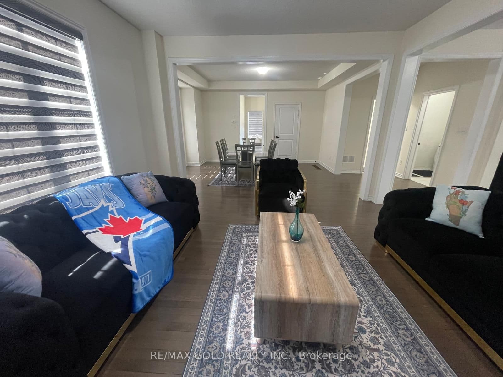 537 Veterans Drive, Brampton, ON L7A 0C4