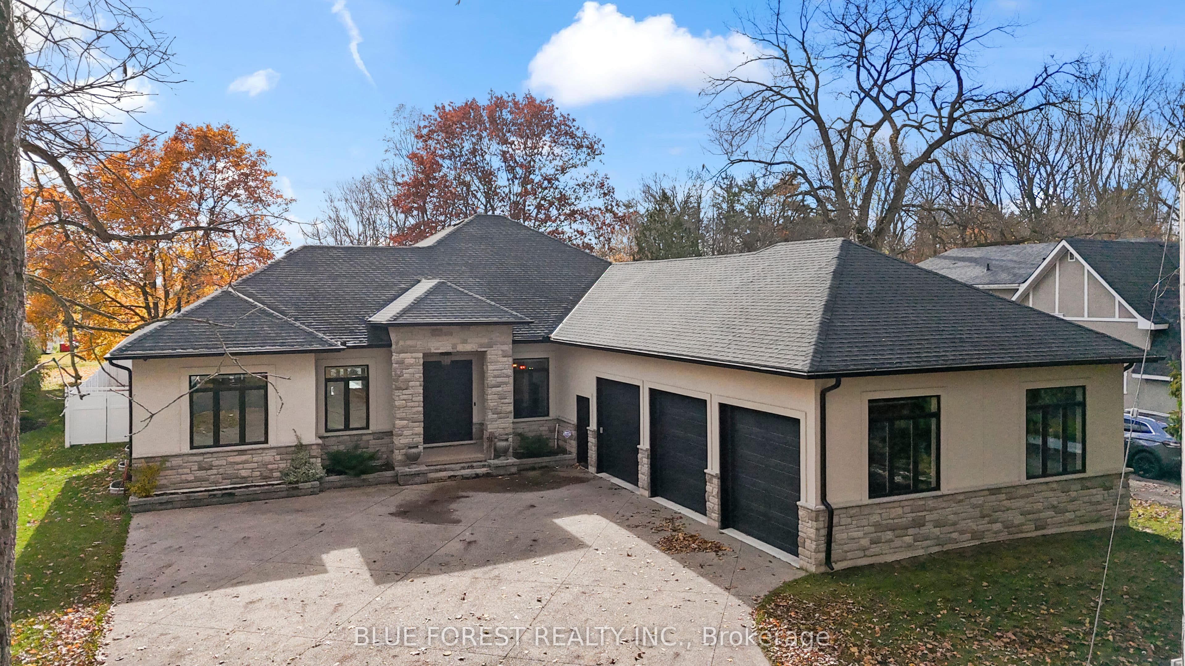 94 Harris Road, Middlesex Centre, ON N0L 1E0