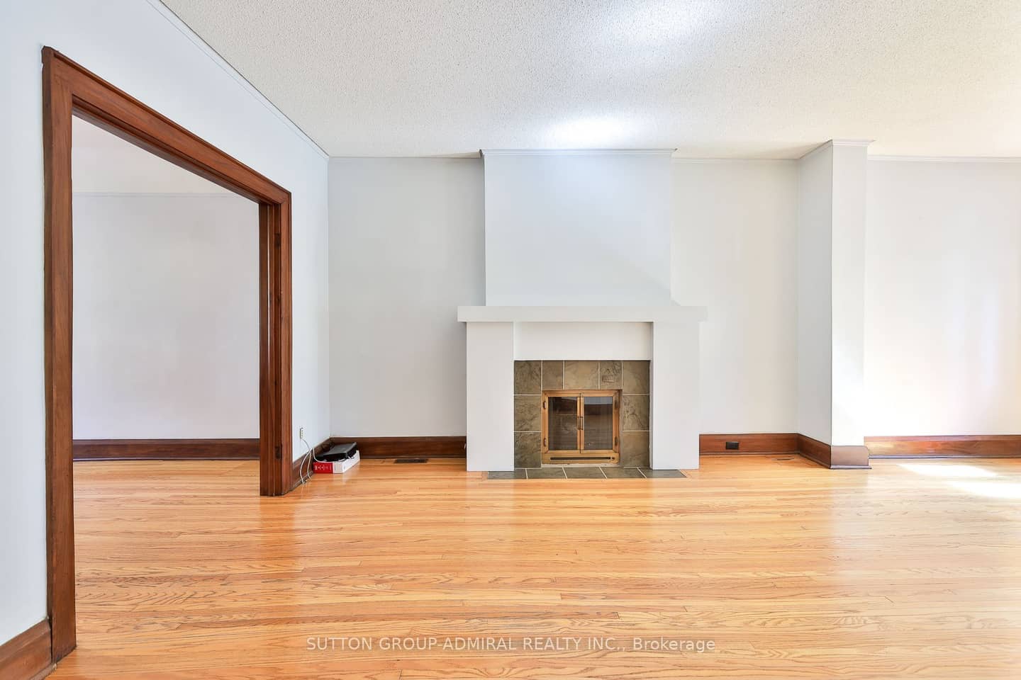 60 Manor Road E, Toronto, ON M4S 1P8