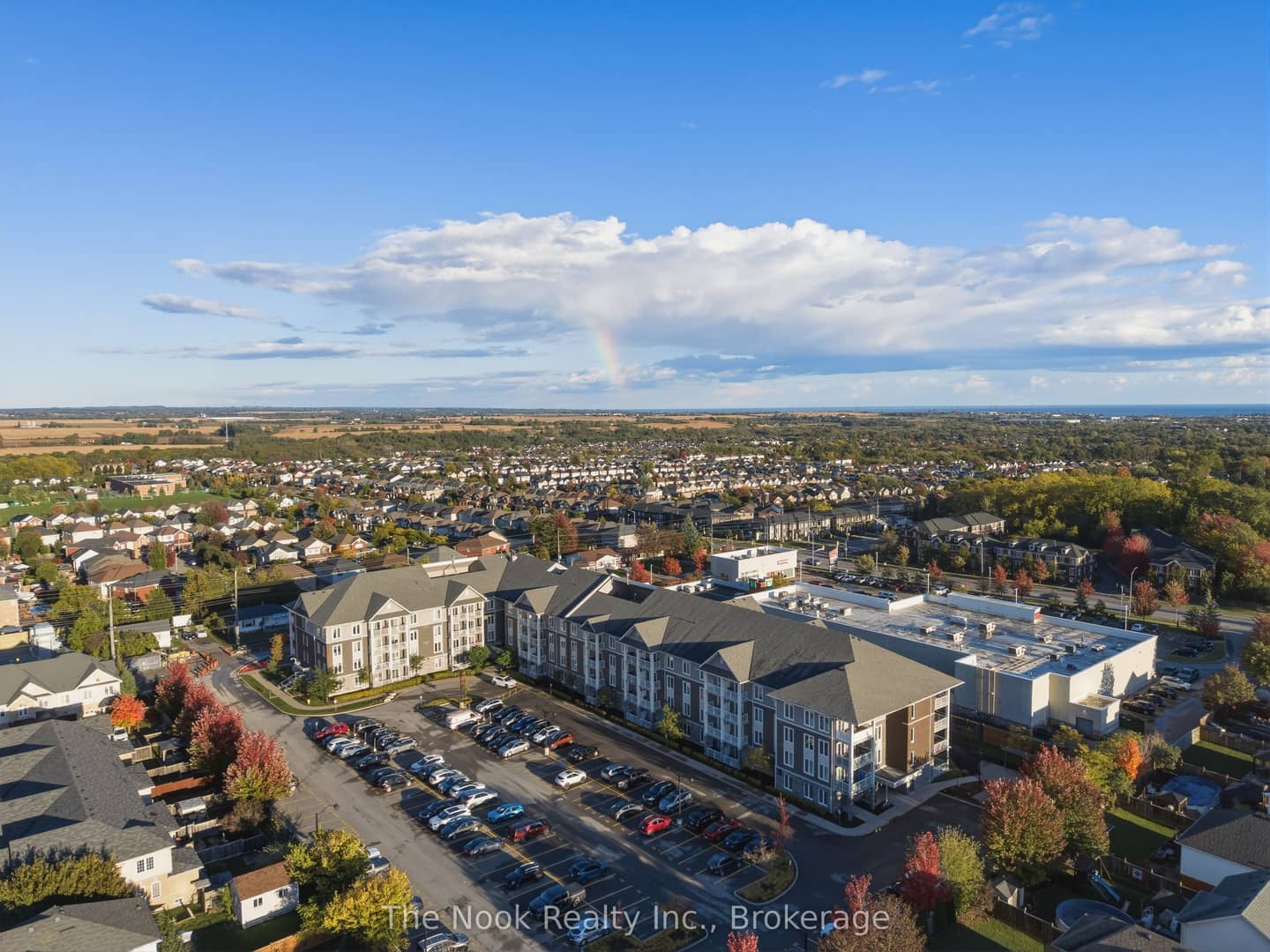290 Liberty Street N 226, Clarington, ON L1C 0V5