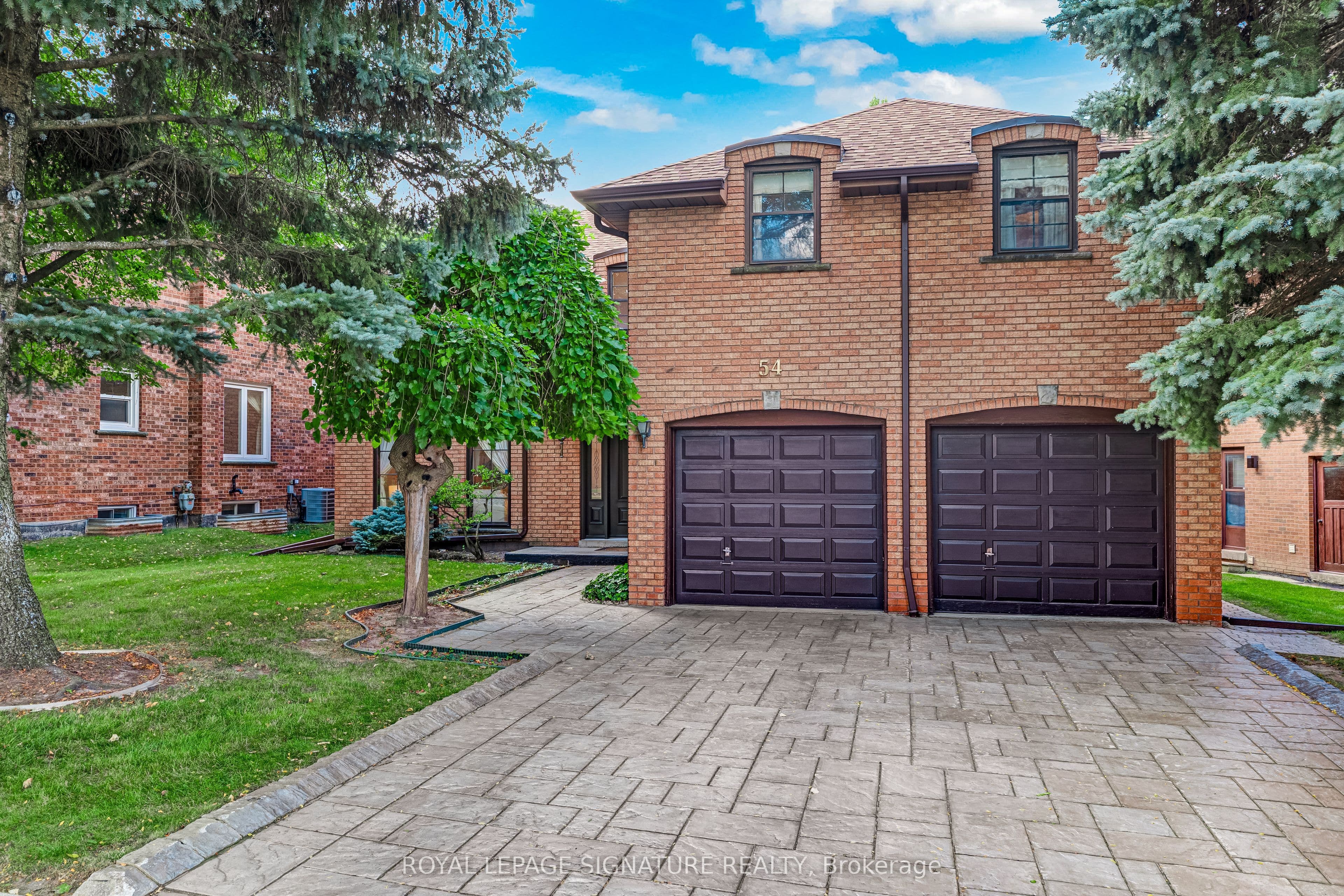 54 Ambrose Road, Toronto, ON M2K 2W9