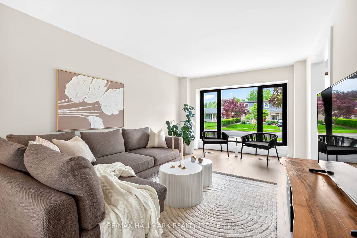 225 Catalina Drive, Toronto, ON M1E 1B8