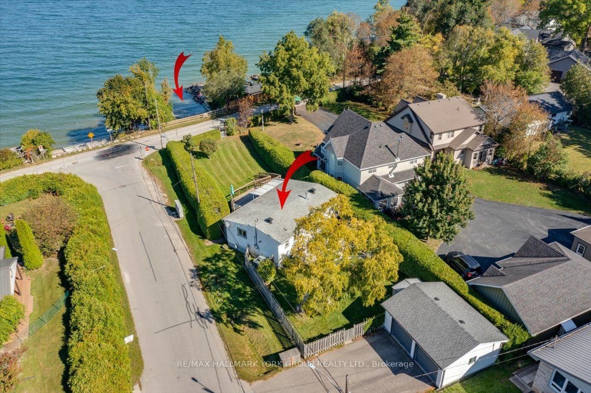 525 Lake Drive E, Georgina, ON L0E 1S0