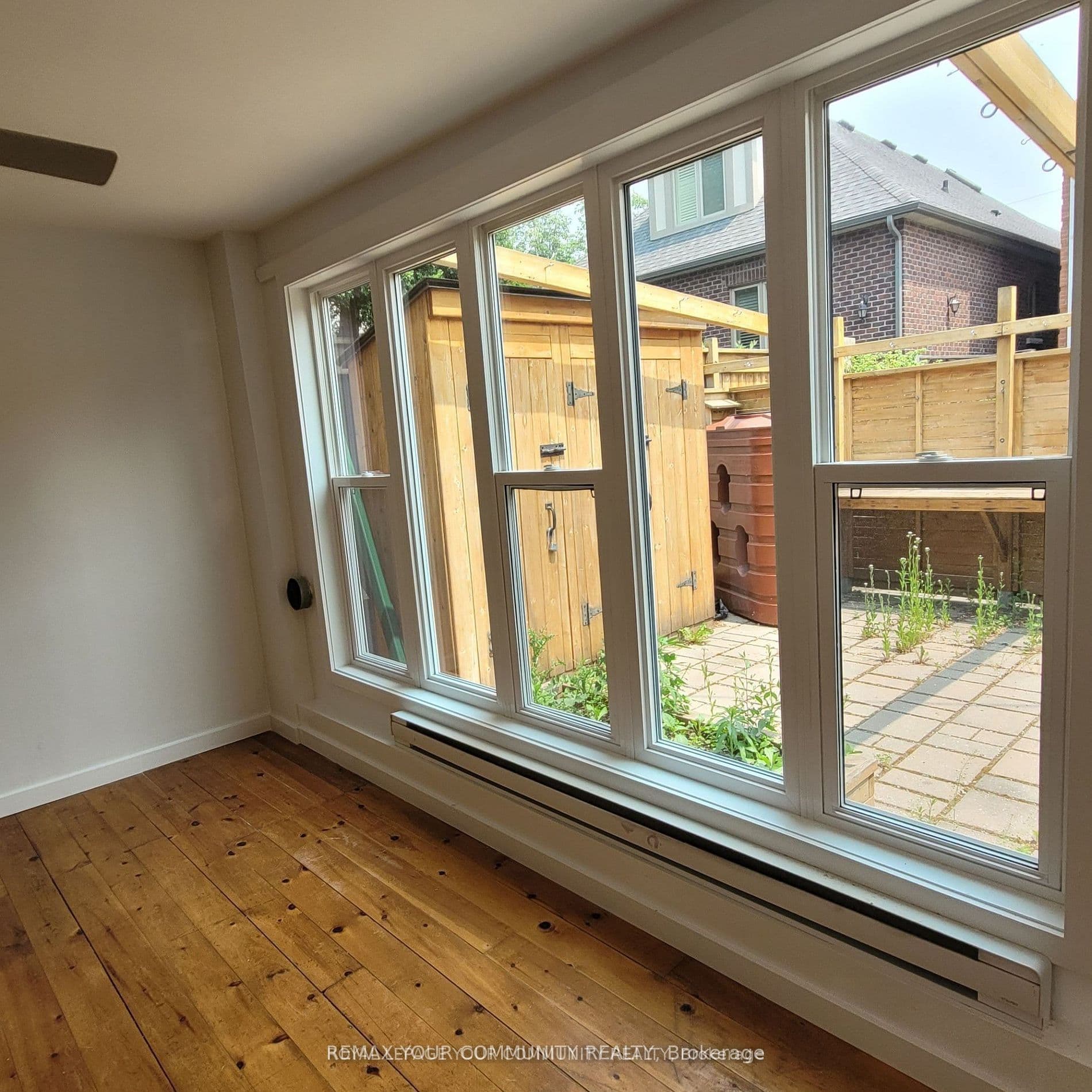 864 Millwood Road Studio Unit, Toronto, ON M4G 1W6