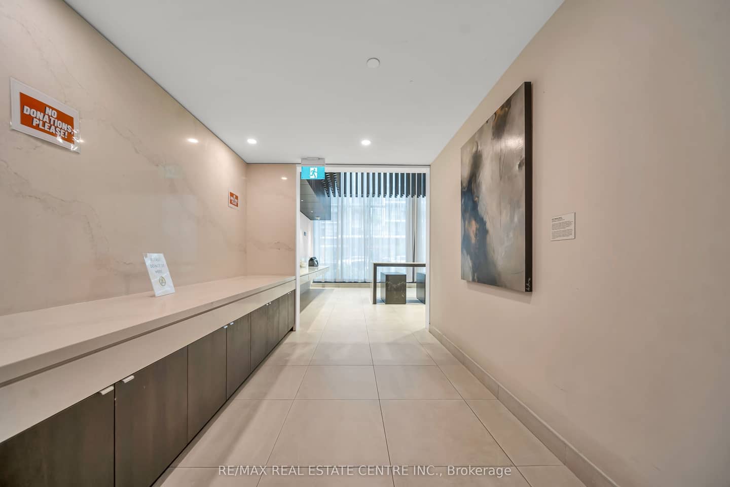 4065 Confederation Parkway N 3803, Mississauga, ON L5B 4W1