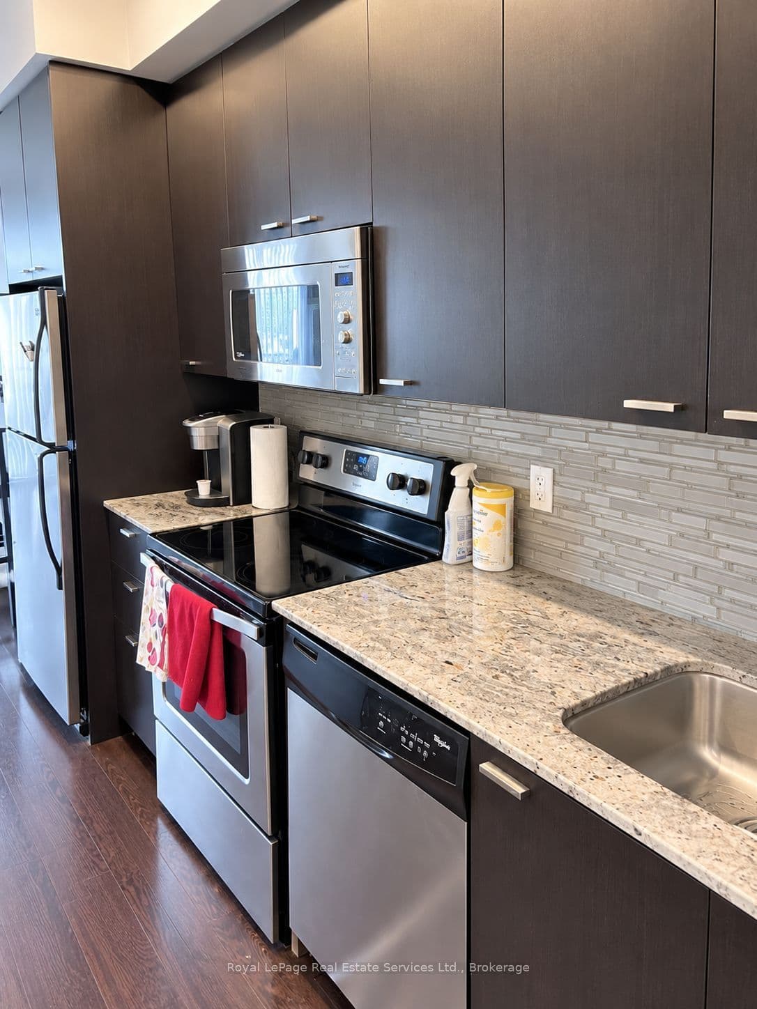 775 King Street W 1006, Toronto, ON M5V 2K3