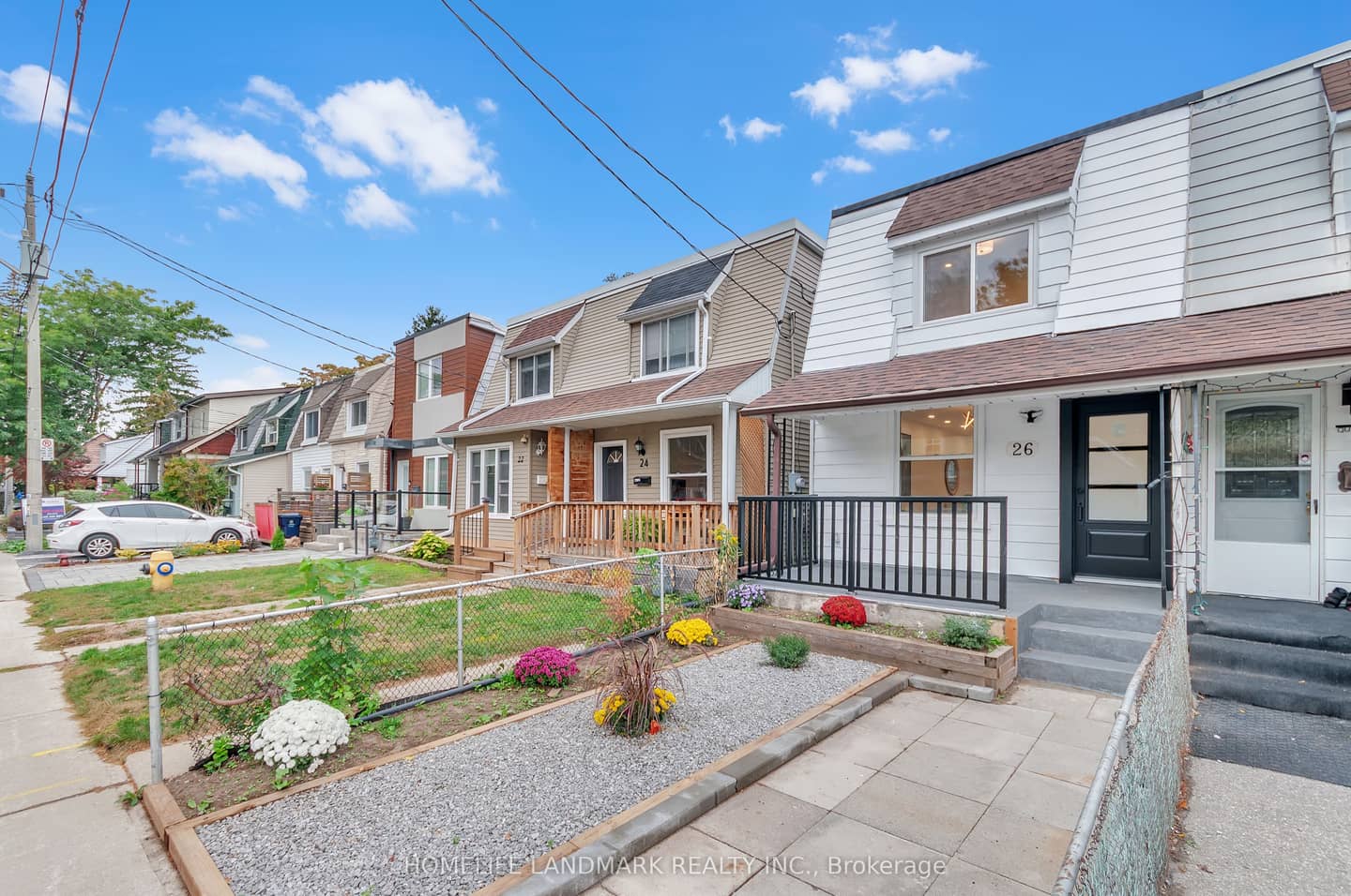 26 Queensdale Avenue, Toronto, ON M4J 1X9