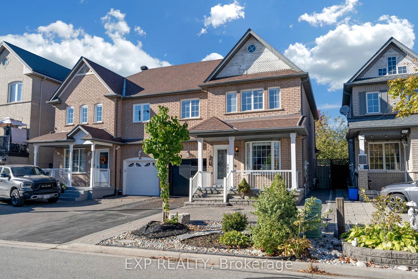 96 Grand Valley Boulevard, Vaughan, ON L6A 3K4