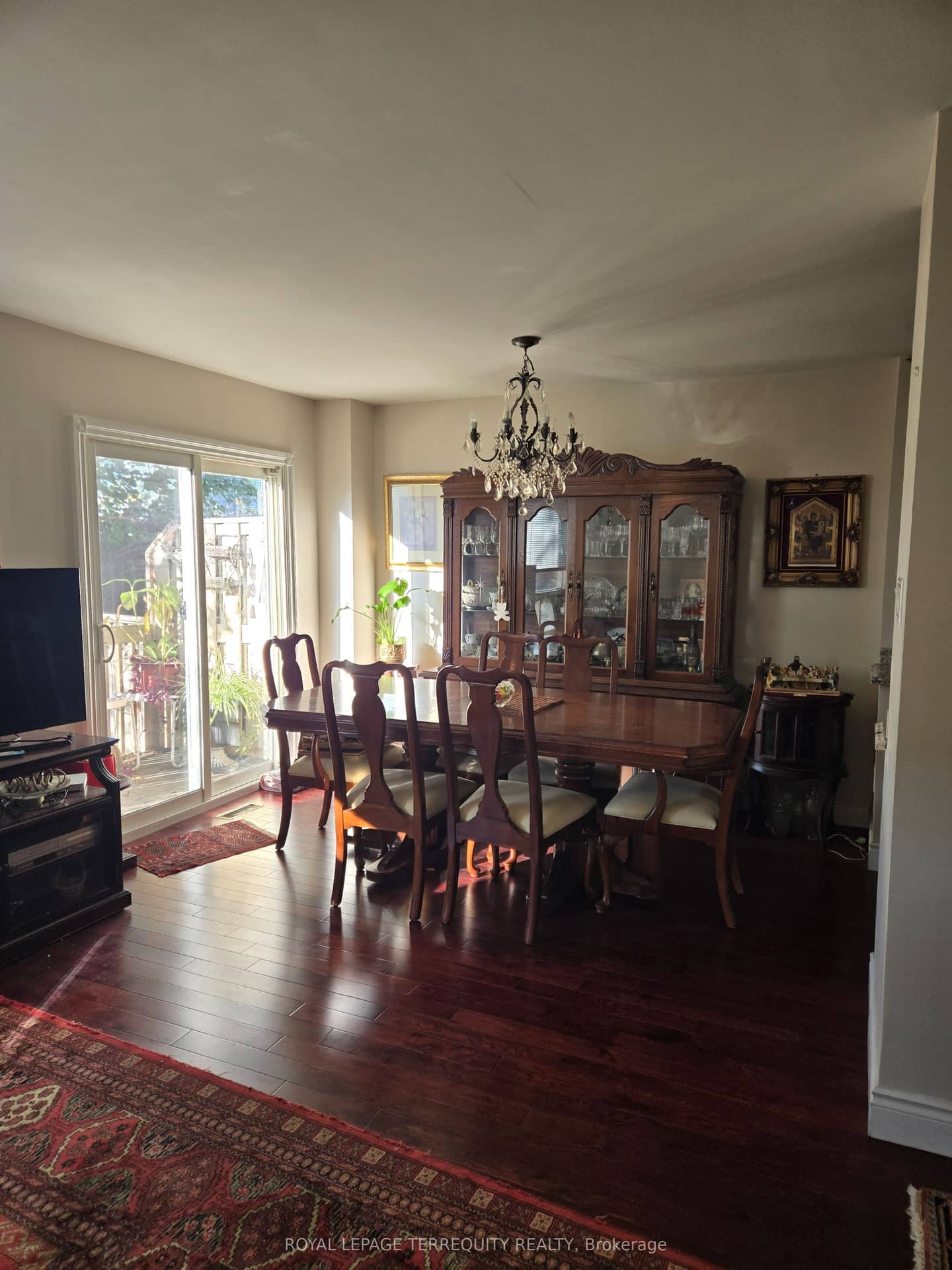 4635 Regents Terrace, Mississauga, ON L5R 1W9