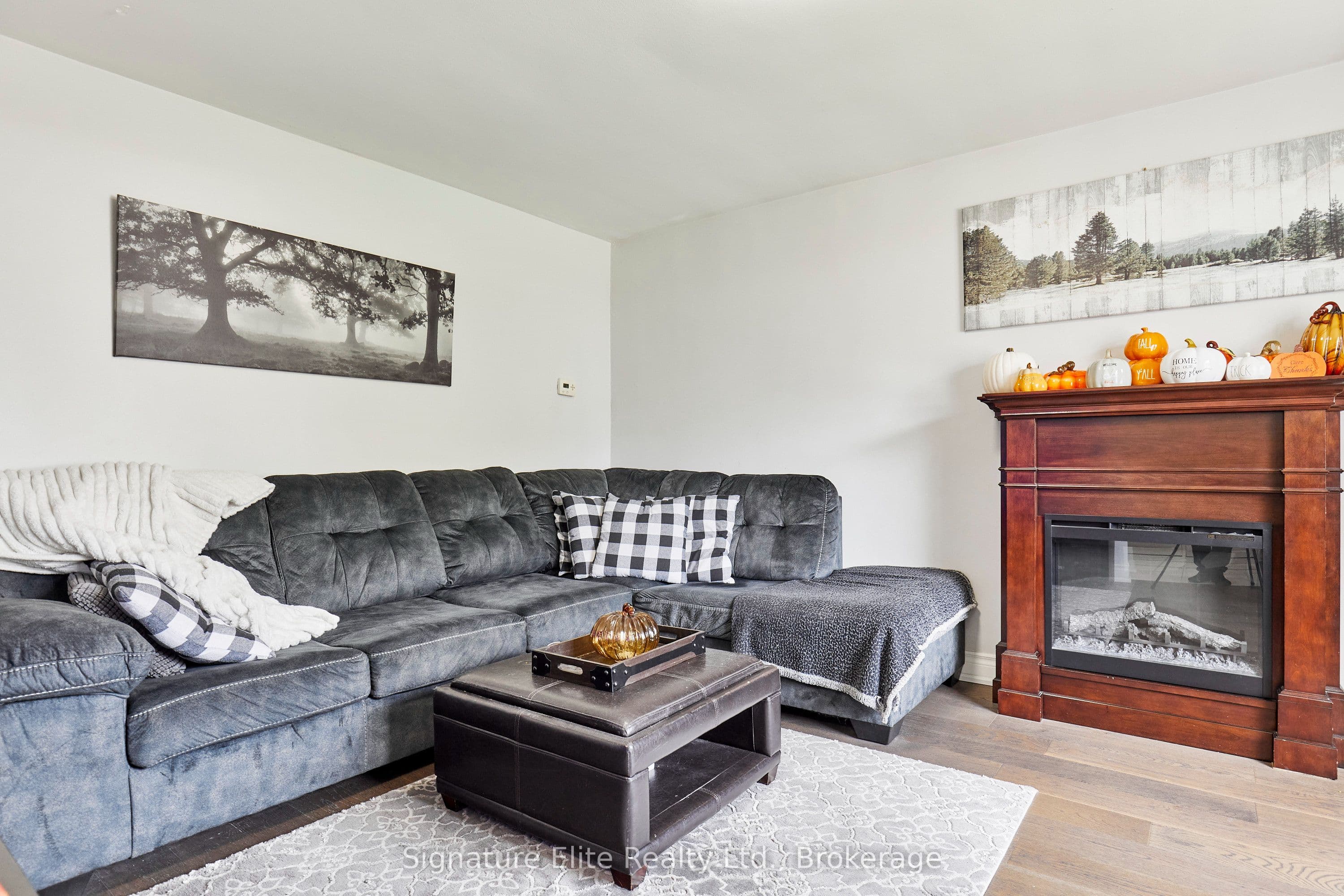 96 Oakes Avenue, Oshawa, ON L1G 6C6