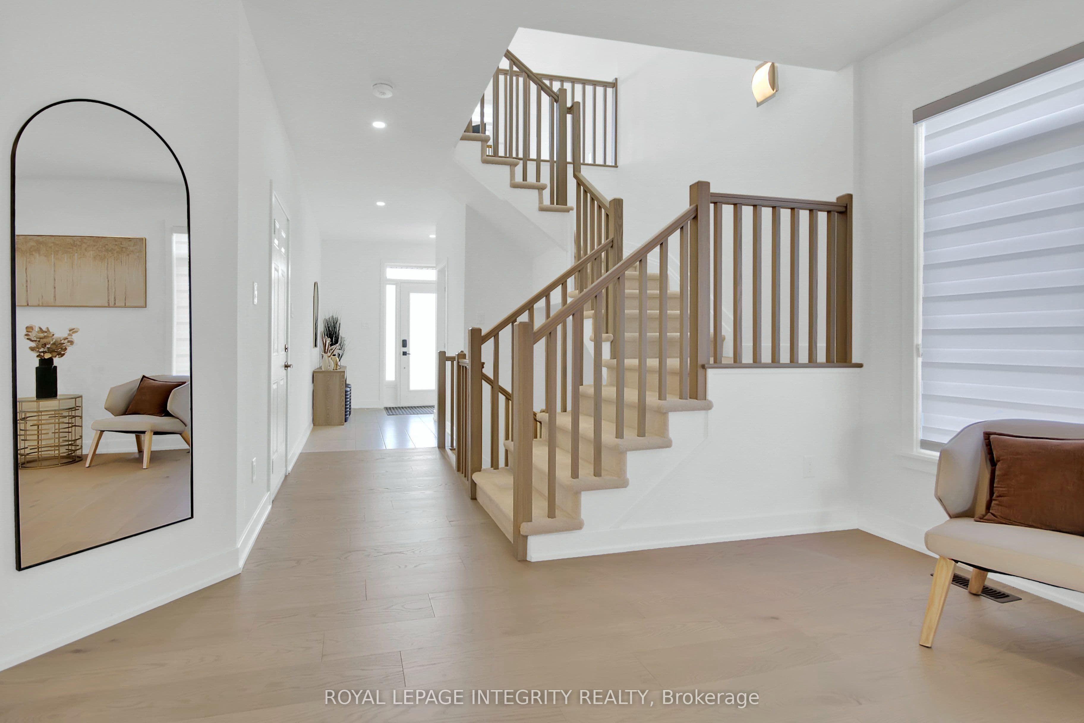 201 Reisling Way, Leitrim, ON K1T 0X1