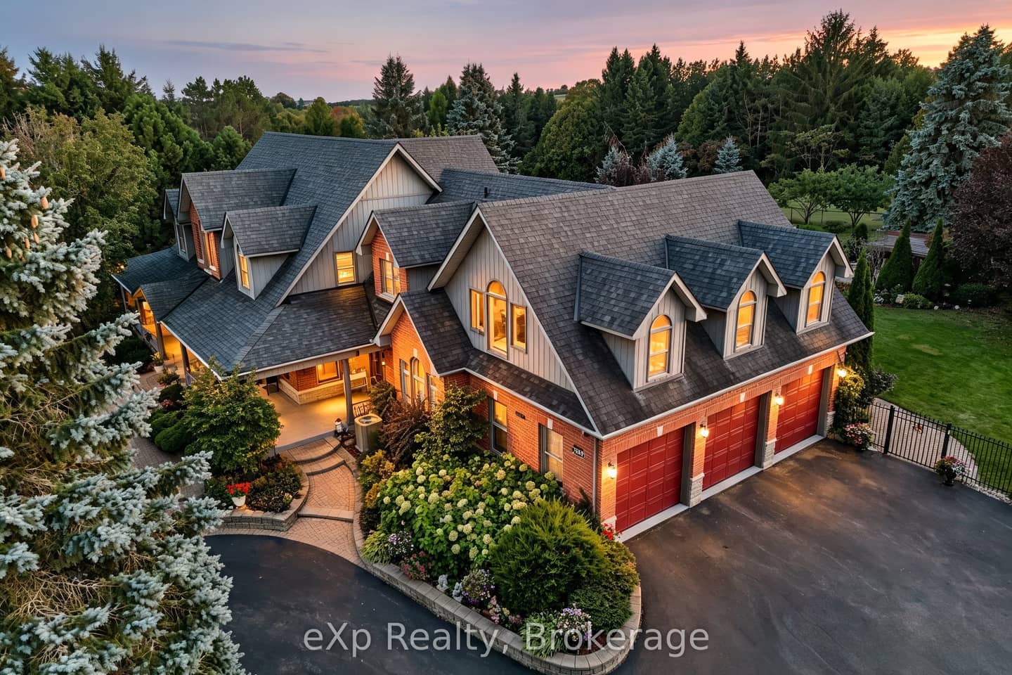7860 Cedarbrook Trail, Whitby, ON L1M 1L8