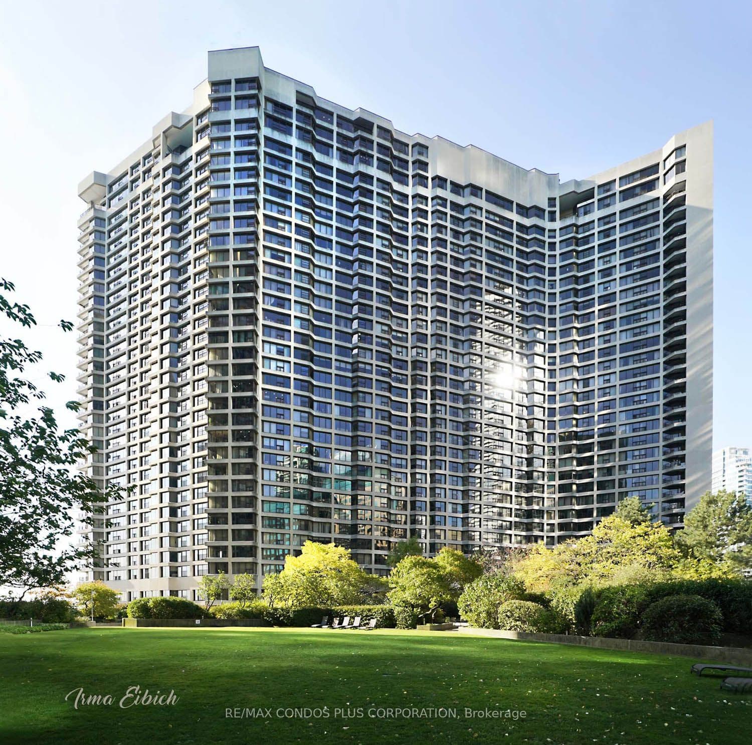 55 Harbour Square 3615, Toronto, ON M5J 2L1