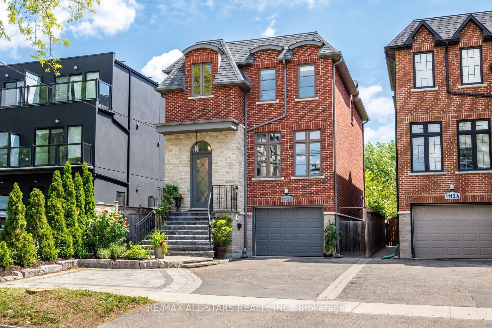1113B Islington Avenue, Toronto, ON M8Z 4S3