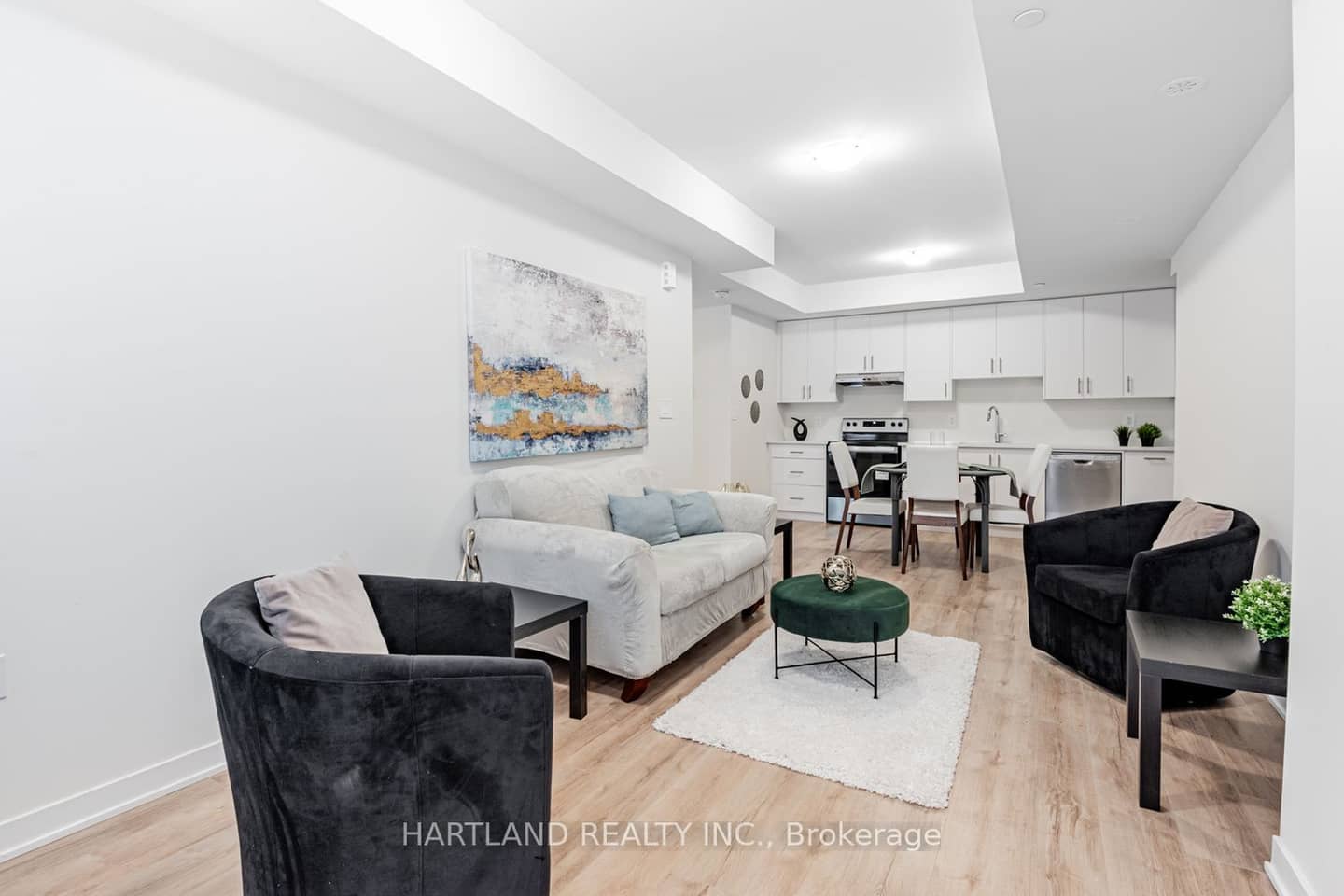 755 Omega Drive 121, Pickering, ON L1V 0H1