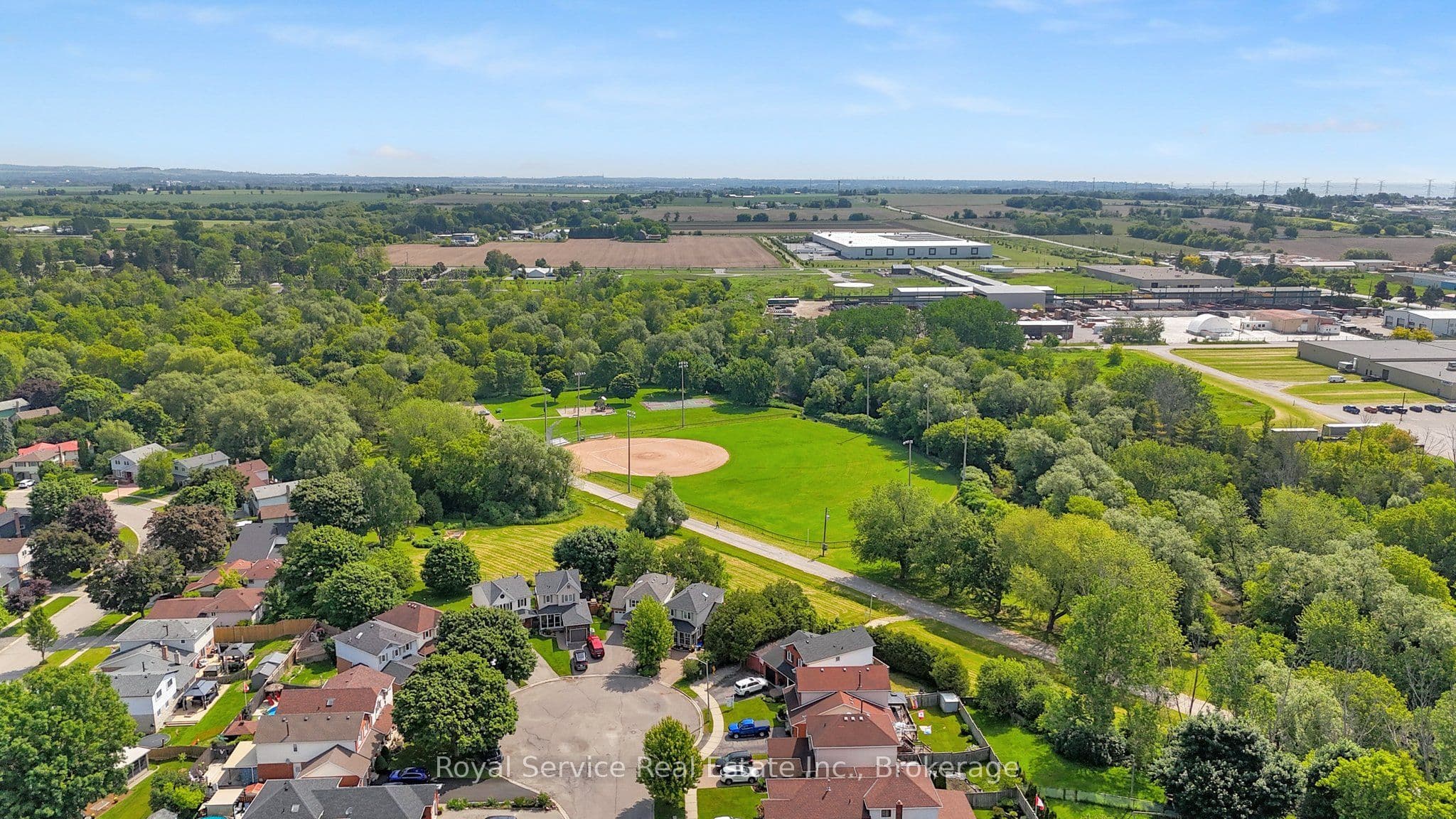 88 Simpson Avenue, Clarington, ON L1C 2J1