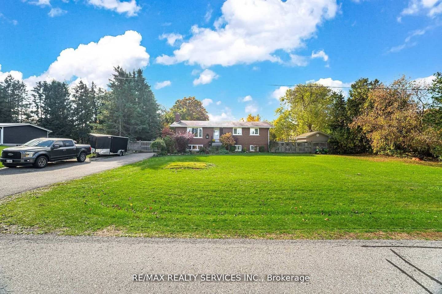 32 Caledon Street, Caledon, ON L7K 0E2