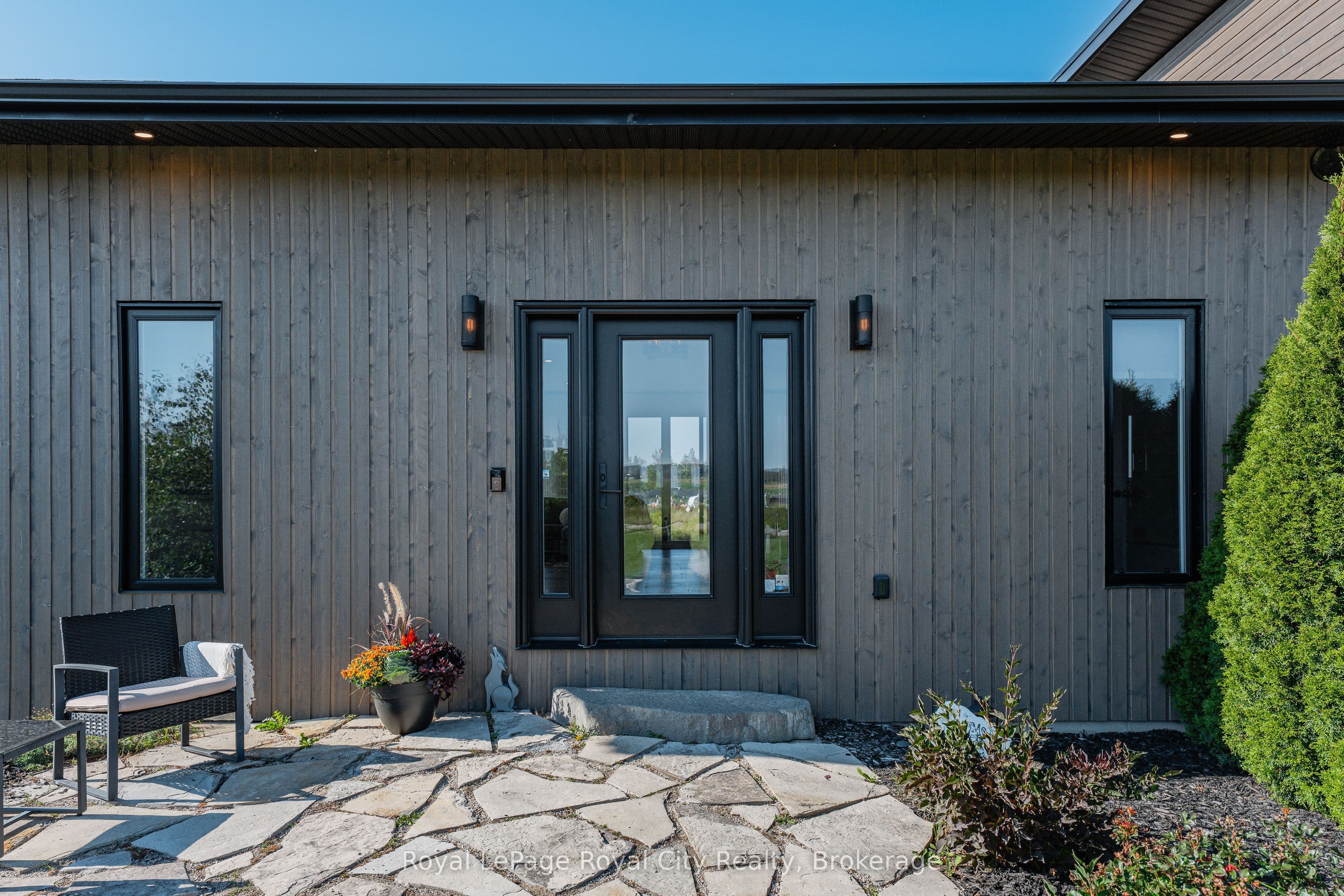 103 Ugovsek Crescent, Meaford, ON N0H 1B0