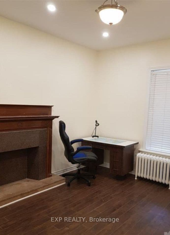 268 Flora Street Unit 1, Ottawa Centre, ON K1R 5R9