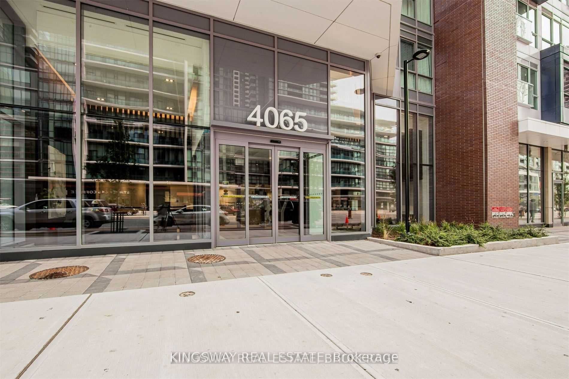 4065 Confederation Parkway 3203, Mississauga, ON L5B 0L4