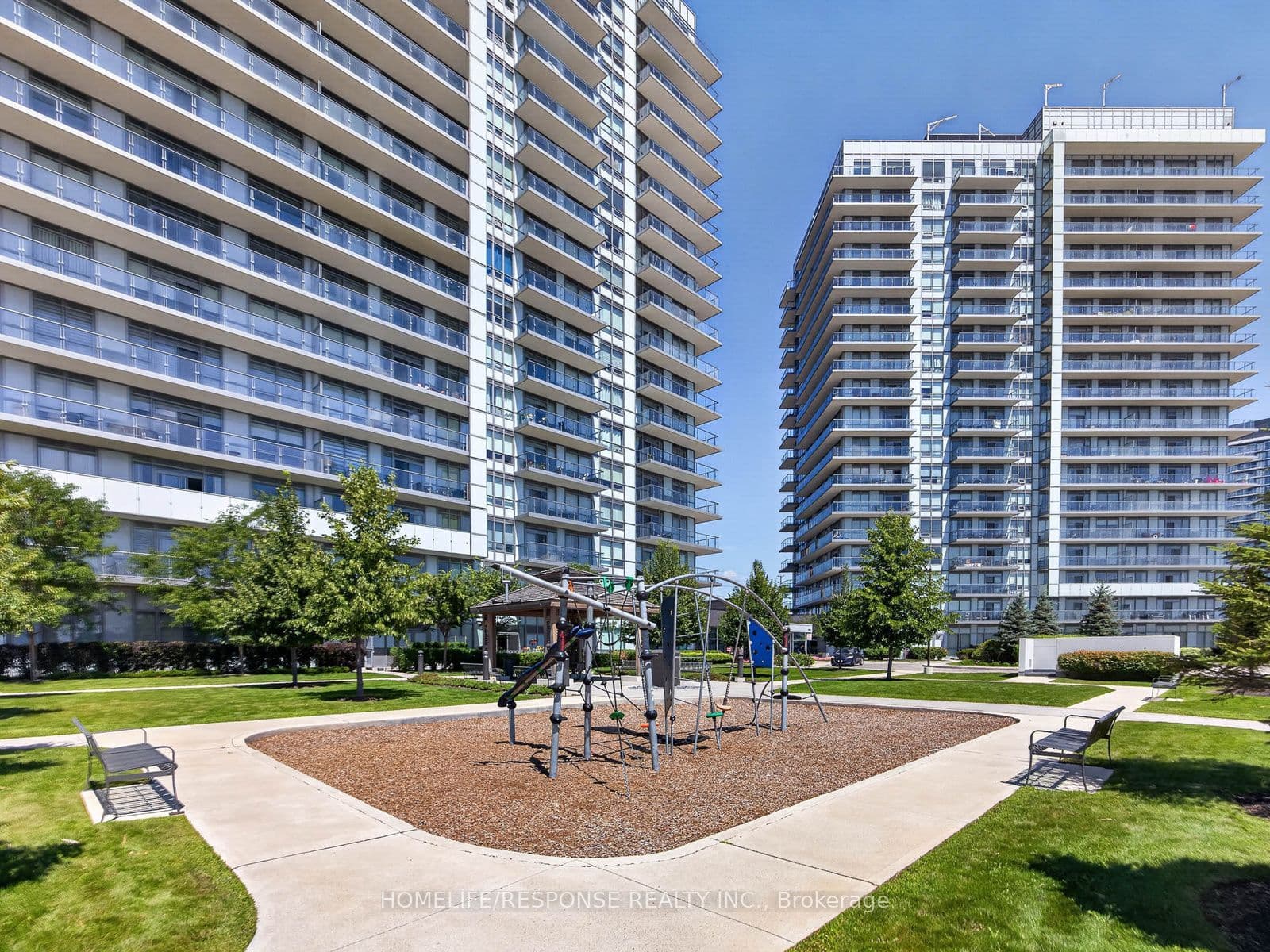 4699 Glen Erin Drive 410, Mississauga, ON L5M 2E5