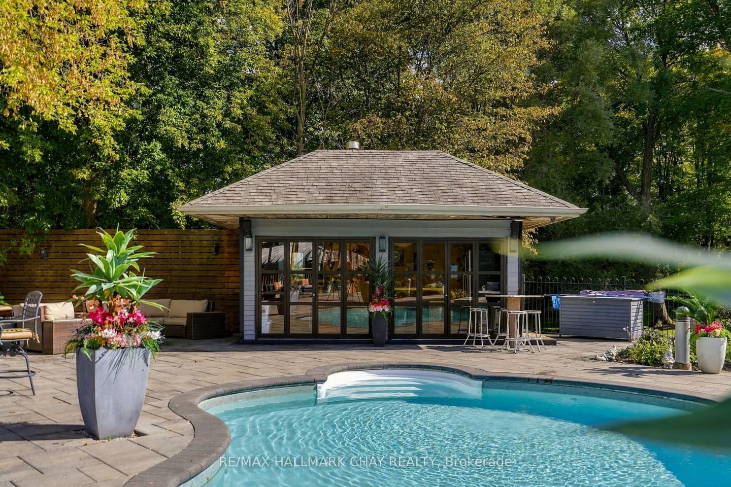 6513 King Road, King, ON L0G 1N0