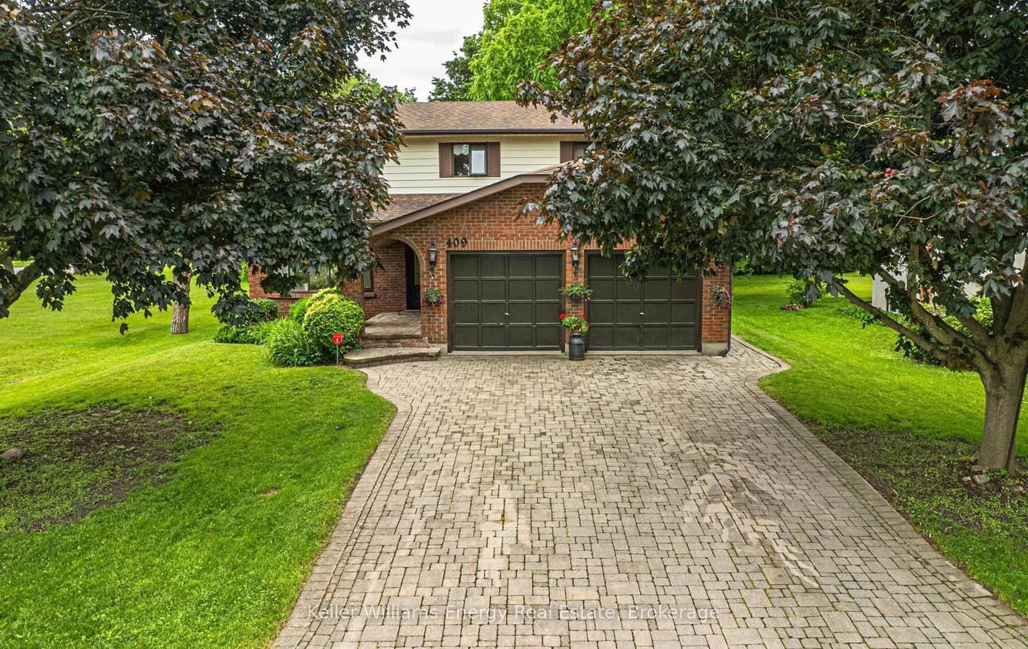 409 Gilbert Street E, Whitby, ON L1N 1R6