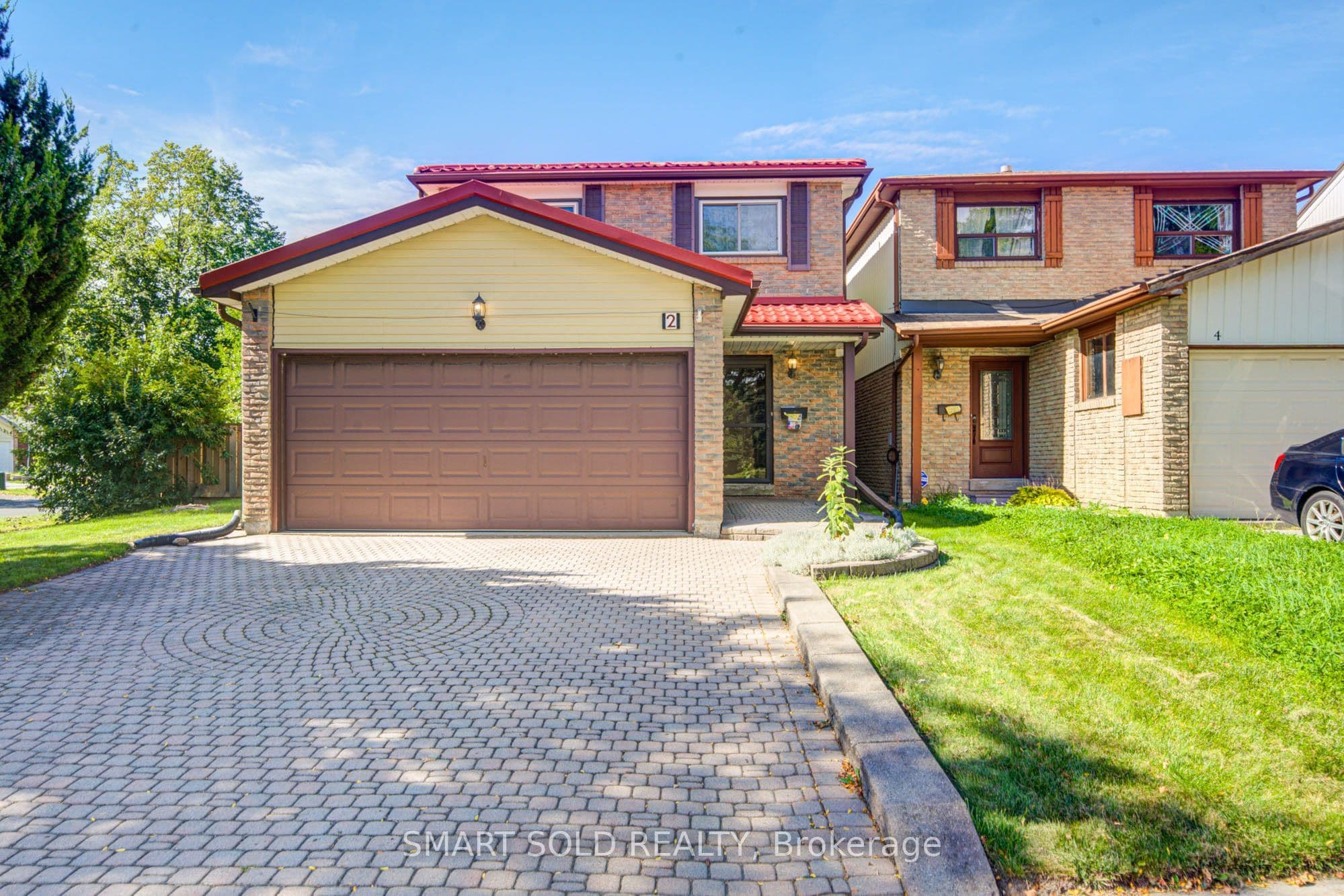 2 Croach Crescent, Toronto, ON M1S 4J1